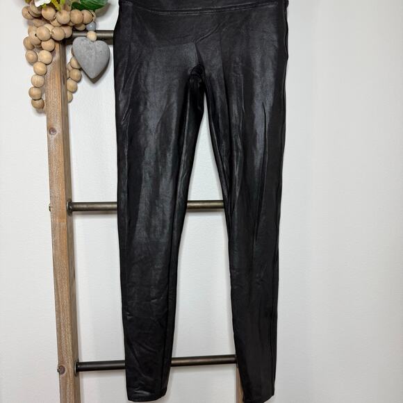 Spanx‎ Black Faux Leather Leggings Size Large - Picture 6 of 8